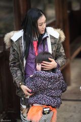 组图:《人生第一次》小沈阳钟丽缇领衔温暖升级