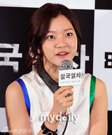 组图：宋康昊奉俊昊出席《雪国列车》媒体首映