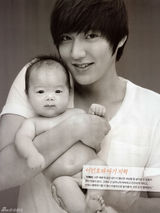 新浪韩娱父亲节策划：谁是超级明星奶爸？