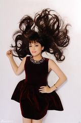 组图：斯琴高丽夏日写真曝光 号召大家狂甩头