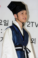 高清图：朴有天等出席《成均馆绯闻》公开拍摄