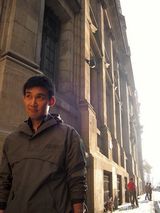 高清组图：张铎巴塞罗那旅游写真 潮男秀时尚