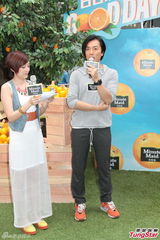 组图：郑伊健恭喜林嘉欣再得千金 暂无心生子