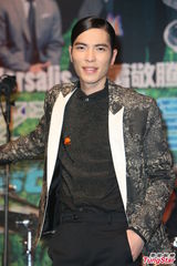 组图：萧敬腾自曝情人节前曾被甩 粉丝呼唤雨神