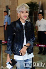 组图：SJ少女时代EXO等赴京录制中韩歌会