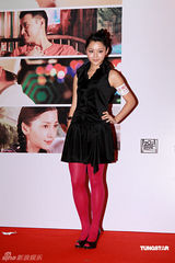 高清组图：杨千嬅热拍时装片诠释曲折爱情