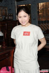 组图：马浚伟回TVB拍剧 与杨怡合演一对