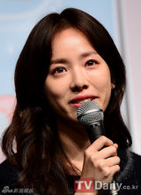 组图：韩星韩智敏为电影《Ending Note》献声