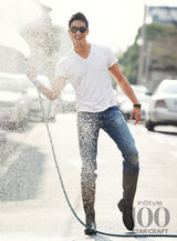 组图：东方神起韩孝珠孔孝珍等百位韩星携手拍写真