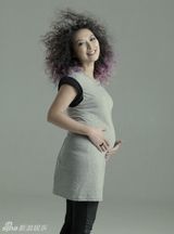 组图：陈慧琳杨千嬅领衔龙妈妈晒宝贝照 母性尽显