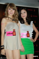 组图：《喜爱夜蒲》香港首映 导演钱国伟携演员亮相