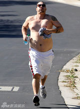 组图：盘点布兰妮与凯文昔日恩爱瞬间