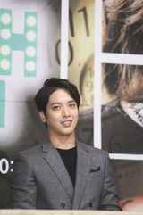 独家高清：尹恩惠撑新剧发布 郑容和李东健撞脸