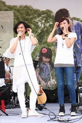 组图：张芸京新造型女人味 传与小煜暧昧粉丝心碎