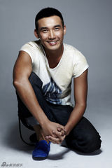 组图：张铎最新写真成型男 硬朗肤色阳光依旧
