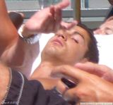 幻灯图：C罗提前结束世界杯征程 游泳纳凉狂晒胸肌