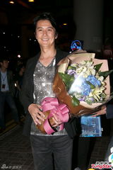 组图：福山雅治亲民到港 为主演电影宣传