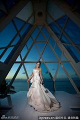 组图： Ella拍摄唯美婚纱照 大婚将展示百变造型