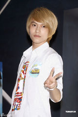 组图：JPM携机器猫做公益 第二张大碟筹备中