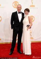 组图：上届视帝戴米恩·刘易斯亮相