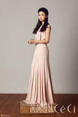 组图：江铠同写真大片复古出镜甜美可人