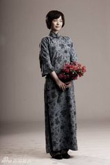 组图：献礼剧《开天辟地》邓颖超定妆照 