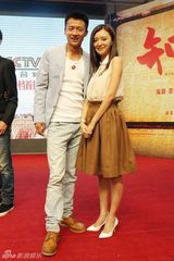 傅晶与唐曾[10\/10]组图:《知青》傅晶欲学习角