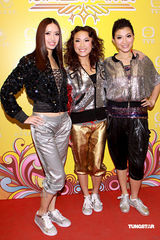 幻灯：众星出席慈善夜 容祖儿、Big4卖力演出