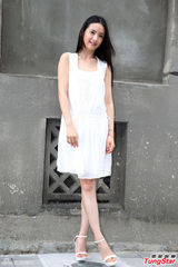 组图：柯震东搭档林依晨 嘴甜夸：年纪跟我一样