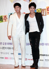 组图：金在中主演电视剧《守护BOSS》发布会