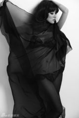 组图：女星叶倩云透视写真妙曼身材