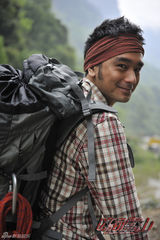 组图：电影《凶间雪山》曝角色海报