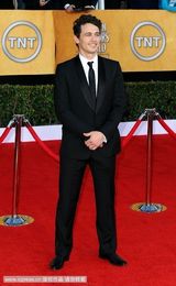 高清组图：美国演员工会奖红毯 妮可娜塔丽争艳