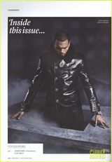 组图：克里斯-布朗杂志大片另类 穿盔甲自摸私处