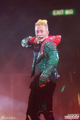 高清组图：林峰个唱邀吴千语 LollipopF助阵