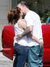 幻灯图：奥斯卡魔咒继续 新晋影后布洛克遭遇小三