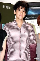 高清图：彭于晏请小朋友看新片 坦然谈性感身材