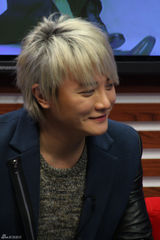 高清：飞儿乐团做客聊新专辑 叹艺人工作高压