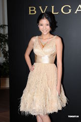 组图：丁子高陈嘉桓等盛装出席手袋活动