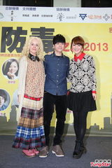 组图：邓萃雯出席活动 坦承拍剧压力大