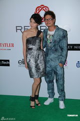 高清组图：蒙嘉慧怒对偷拍者 直言艺人很可怜 