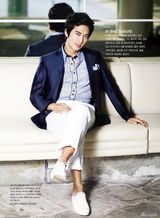 高清组图：宋承宪夏装写真 笔挺正装显绅士本色