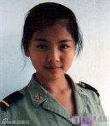 组图：盘点明星帅气军装造型 男星阳刚女星飒爽