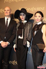 组图：钟楚红盼与发哥再合作 熊黛林期待桃花