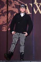 组图：李安领军金马评审亮相 将从最佳影片开评