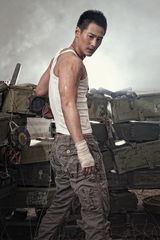 组图：亓航(启航)户外写真展现型男成熟魅力