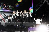 高清图：SJ东方神起少女时代热唱K-POP演唱会