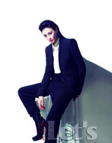 高清图：张雨绮帅气中性扮相登时尚杂志封面