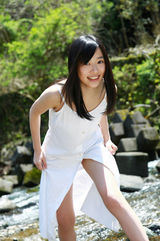 组图：AKB指原莉乃爆冷夺冠 盘点青春性感照