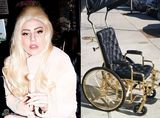 组图：GaGa镀金轮椅首亮相 被胞妹举起小肚微凸
